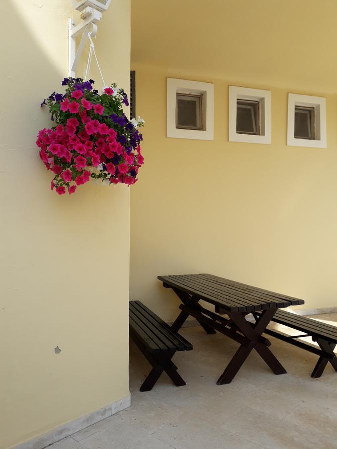Apartments And Rooms Haludovo - Ribarsko Selo Malinska Exterior photo